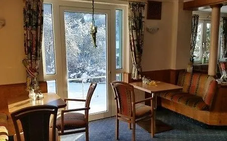 酒店 Groepshuis Winterberg 艾科灵豪森
